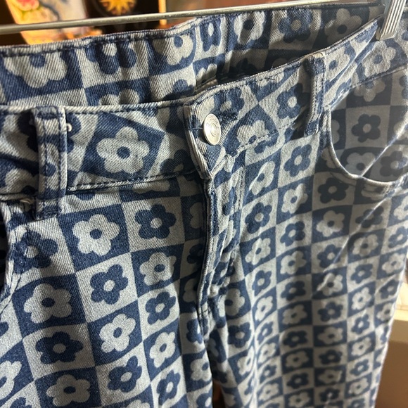 H&M Divided Rare Retro Floral Blue Patterned Flare Jeans Size 10 - Picture 8 of 15